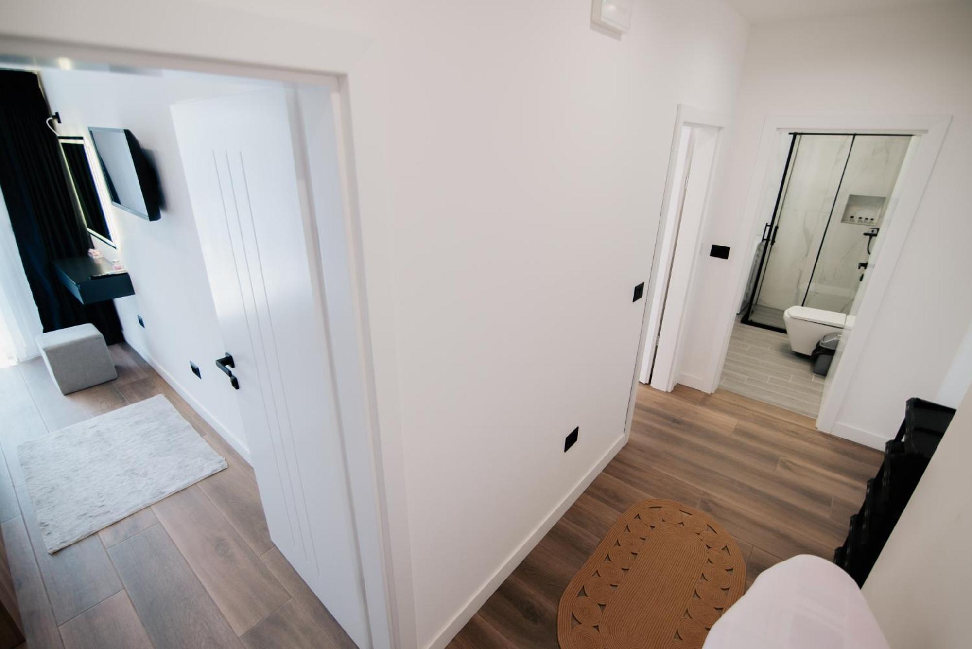 Froa Luxury Apartment Debar Exteriör bild